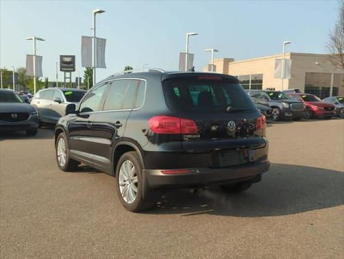 2016 Volkswagen Tiguan SE