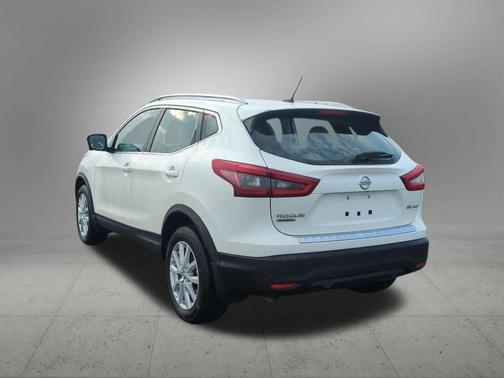 2020 Nissan Rogue Sport SV