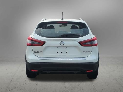 2020 Nissan Rogue Sport SV