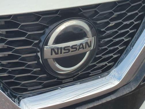 2020 Nissan Rogue Sport SV