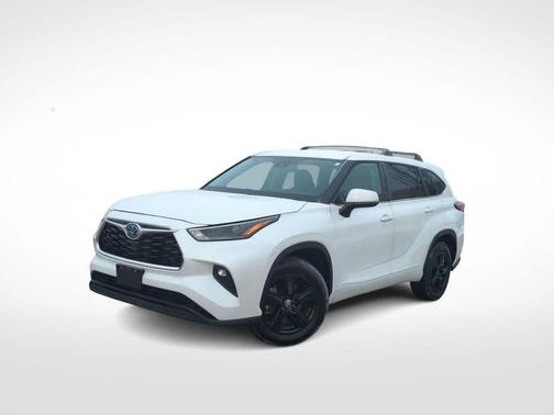 2023 Toyota Highlander Hybrid LE