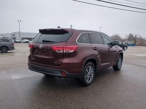 2017 Toyota Highlander XLE