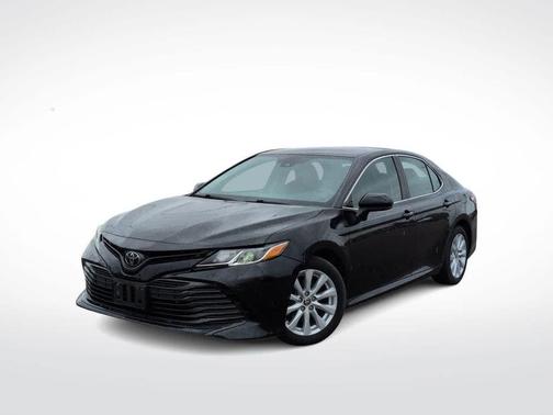 Midnight Black Metallic 2020 Toyota Camry LE