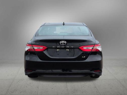 Midnight Black Metallic 2020 Toyota Camry LE