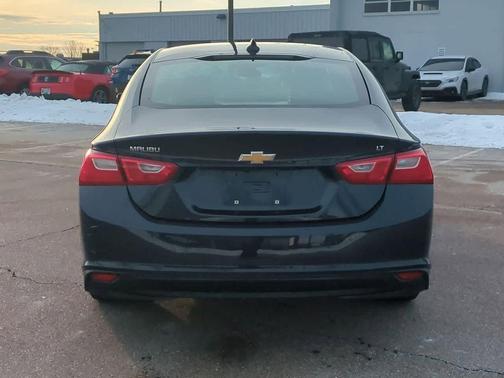 2016 Chevrolet Malibu 1LT