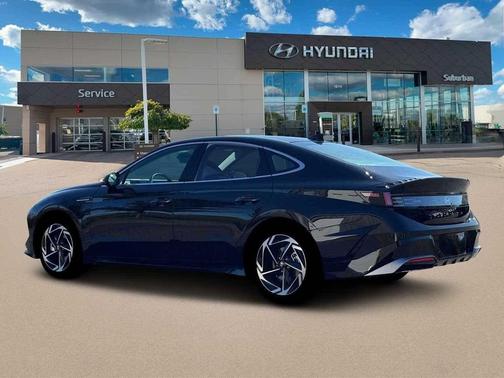 Abyss Black 2026 Hyundai SONATA SEL