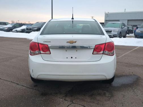 2013 Chevrolet Cruze LS