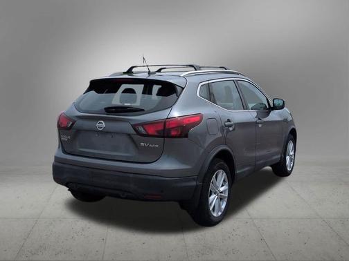 Gun Metallic 2019 Nissan Rogue Sport SV
