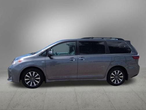Predawn Gray Mica 2020 Toyota Sienna XLE