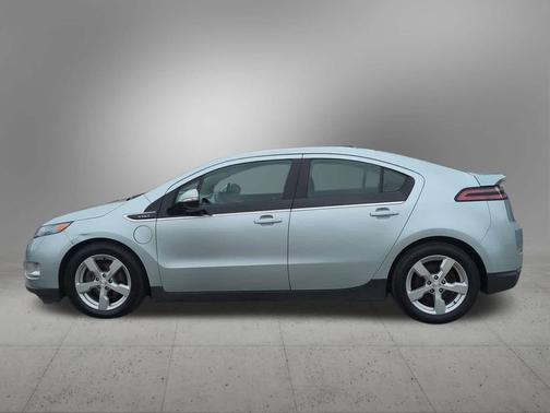 2013 Chevrolet Volt Base