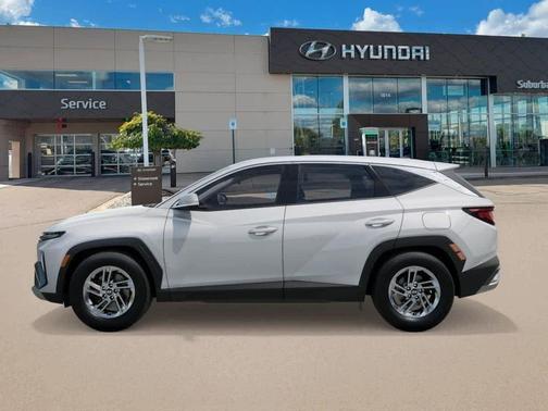 Serenity White Pearl 2026 Hyundai TUCSON SE
