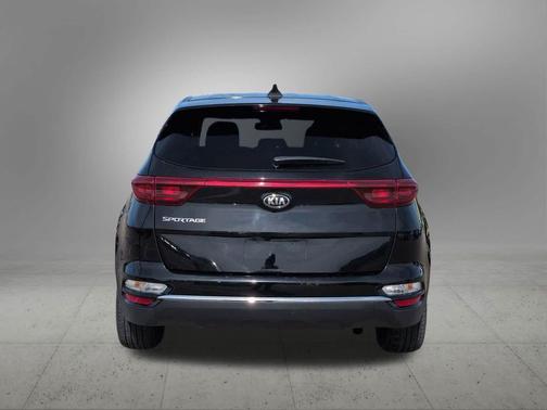 Black Cherry 2021 Kia Sportage LX