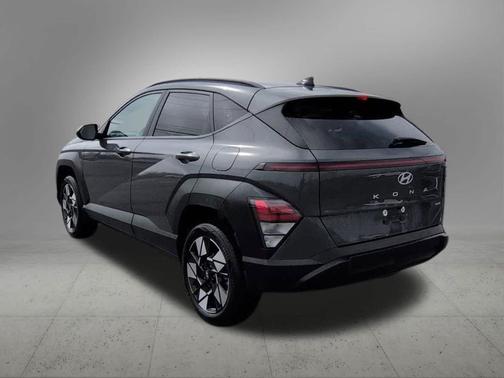 2025 Hyundai KONA SEL Convenience