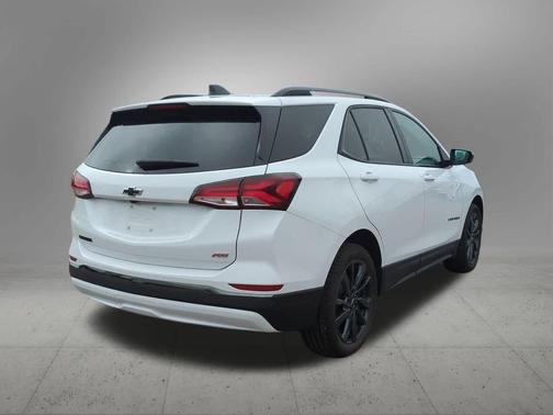 2022 Chevrolet Equinox FWD RS