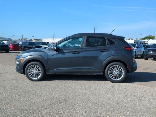 2020 Hyundai KONA SEL