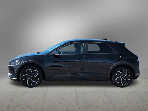 Abyss Black 2024 Hyundai IONIQ 5 SEL