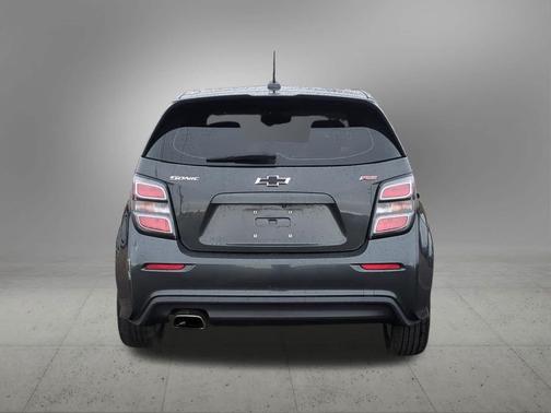 2020 Chevrolet Sonic FWD Hatchback LT 5-Door