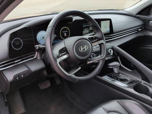 Ultimate Red 2024 Hyundai ELANTRA Limited