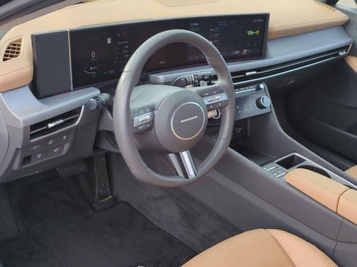 2024 Hyundai SONATA Hybrid Limited
