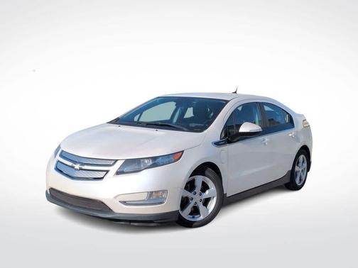 White Diamond Tricoat 2014 Chevrolet Volt Base