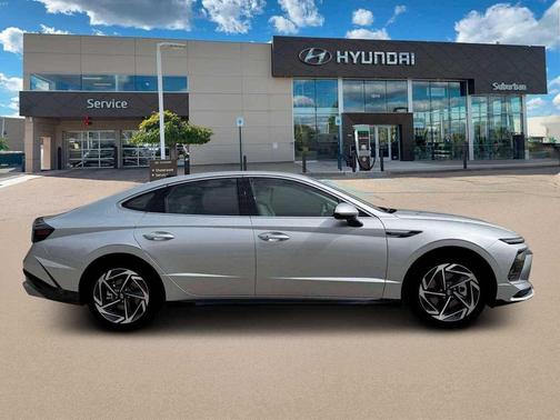 Aero Silver 2026 Hyundai SONATA SEL