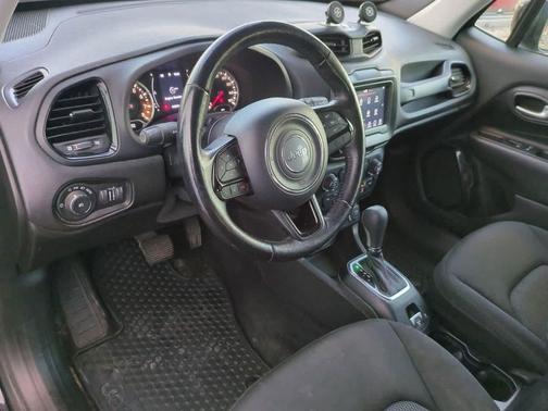 2018 Jeep Renegade Altitude