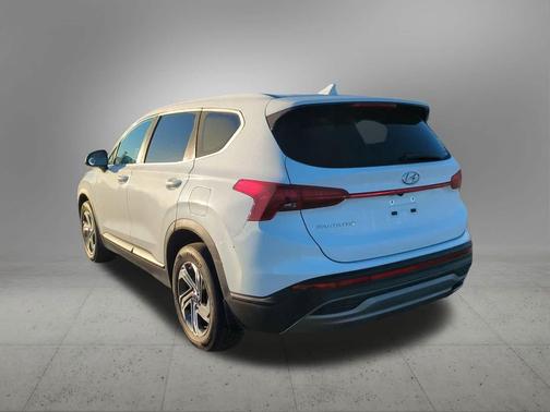 2021 Hyundai SANTA FE SE