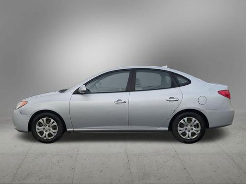 2010 Hyundai ELANTRA GLS