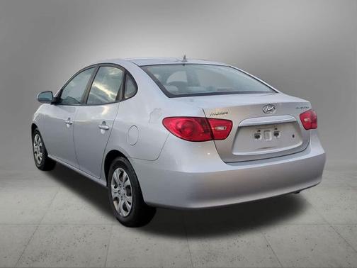 2010 Hyundai ELANTRA GLS