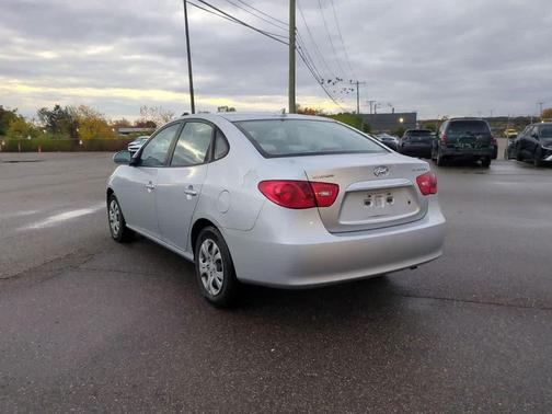 2010 Hyundai ELANTRA GLS