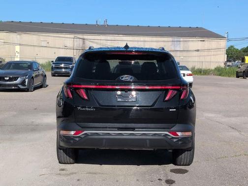 Phantom Black 2023 Hyundai TUCSON SEL