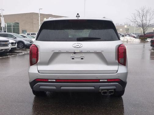 2025 Hyundai PALISADE SEL Premium