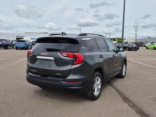 Graphite Gray Metallic 2019 GMC Terrain SLE