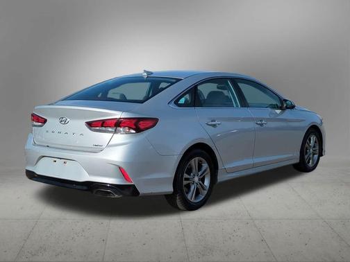 2018 Hyundai SONATA Limited