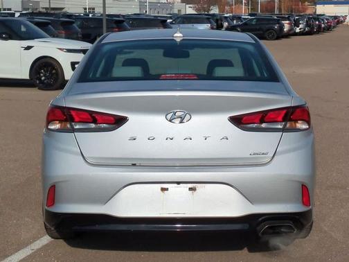 2018 Hyundai SONATA Limited