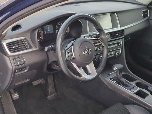 2020 Kia Optima S