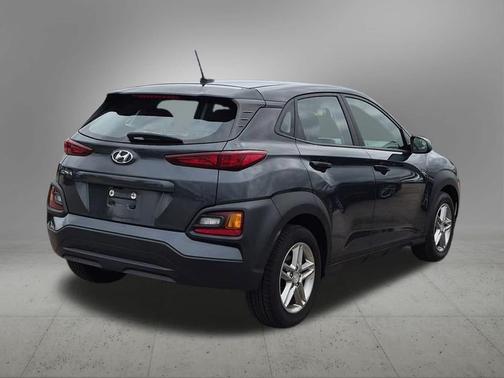 Thunder Gray 2018 Hyundai KONA SE