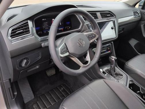 2022 Volkswagen Tiguan 2.0T SE 4MOTION