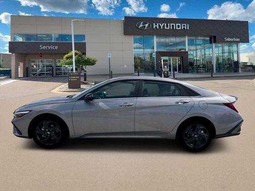 Fluid Metal 2026 Hyundai ELANTRA Sport