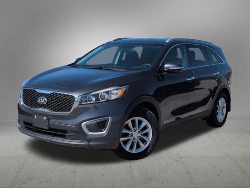 Platinum Graphite 2017 Kia Sorento LX