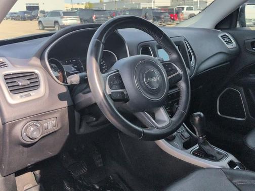 Billet Silver Metallic Clearcoat 2019 Jeep Compass Latitude