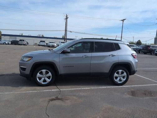 Billet Silver Metallic Clearcoat 2019 Jeep Compass Latitude