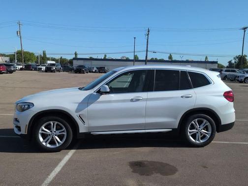 Mineral White Metallic 2018 BMW X3 xDrive30i