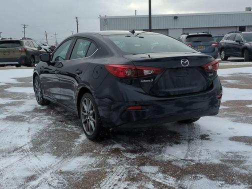 2018 Mazda Mazda3 Touring
