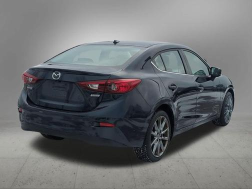 2018 Mazda Mazda3 Touring