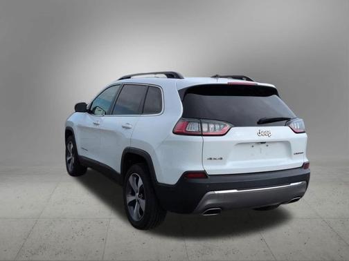 Bright White Clearcoat 2022 Jeep Cherokee Limited