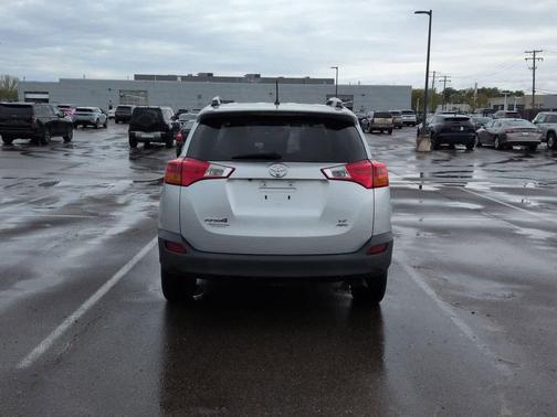 Classic Silver Metallic 2013 Toyota RAV4 LE