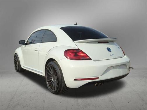 2019 Volkswagen Beetle 2.0T S