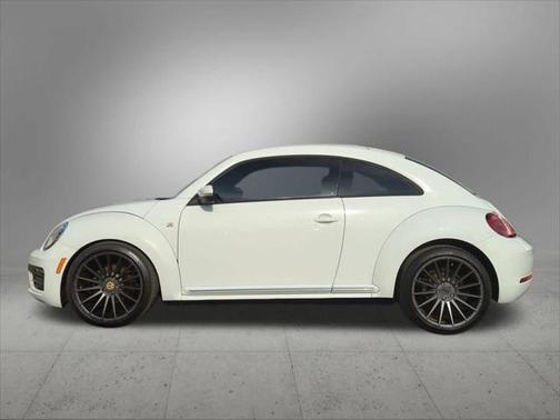 2019 Volkswagen Beetle 2.0T S