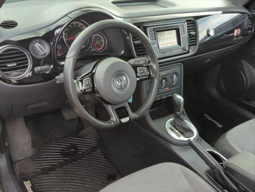 2019 Volkswagen Beetle 2.0T S